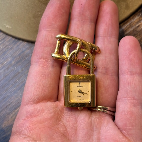 Peugeot Pad Lock Watch Pendant - Picture 4 of 4